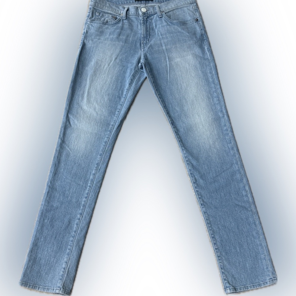 J. Brand light wash skinny jeans size 32 inseam 31"